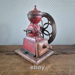 Antique LIE PATENTADO Coffee Grinder Mill Cast-Iron Moulin Molinillo cafe RED