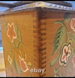 Antique Leviton Lamp Handpainted Folk Art Cast Iron Coffee Grinder Wood Base 24