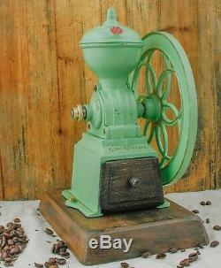 Antique MJF PATENTADO Coffee Grinder Mill Cast-Iron Moulin Molinillo cafe Green