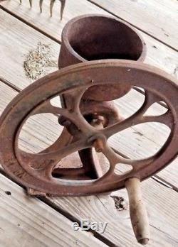 Antique No. 1 1/2 Cast Iron Hand Crank Corn Coffee Grain Grinder Barn Shanty