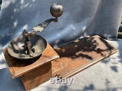 Antique Ottoman Turkish Store Coffee Grinder Mill Handcrank Cast Iron&Wood Table