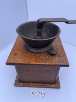 Antique Run Easy Wooden/Cast Iron Coffee Mill Simmons Hardware, St. Louis USA