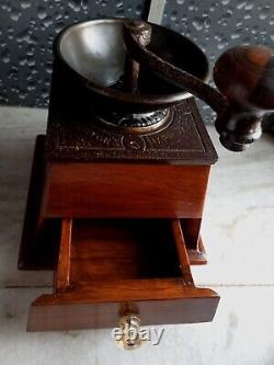 Antique Table Hand Coffee Grinder No. 5 Bruerton's Improved Clark & Co Manufact