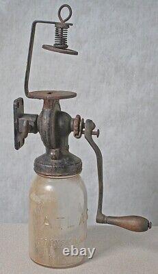 Antique Universal No 24 Cast Iron Coffee Grinder Landers Frary Clark