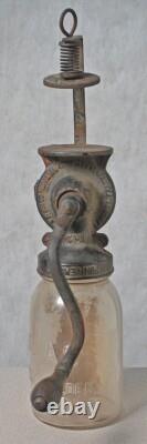 Antique Universal No 24 Cast Iron Coffee Grinder Landers Frary Clark
