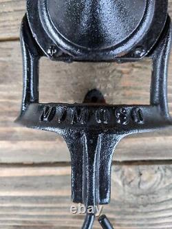 Antique Vintage MINOSO # 2 Brazil Coffee Grinder Mill Cast Iron Table Mount