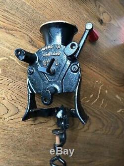 Antique Vintage Spong No. 1 Black Metal Coffee Grinder + Tray Excellent Con