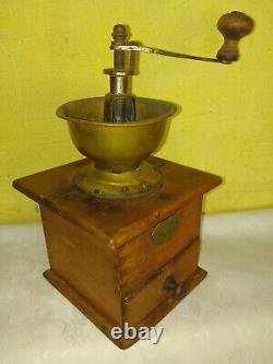 Antique Vintage wooden primitive Mutzig framont French coffee grinder. RARE