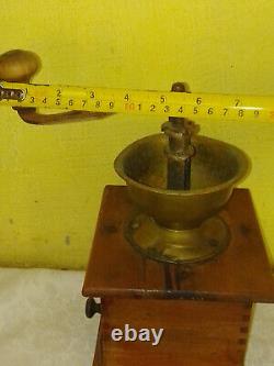 Antique Vintage wooden primitive Mutzig framont French coffee grinder. RARE