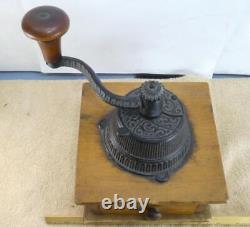 Antique Wooden Ornate Cast Iron Hand Crank Coffee Spice Mill Grinder Table Top