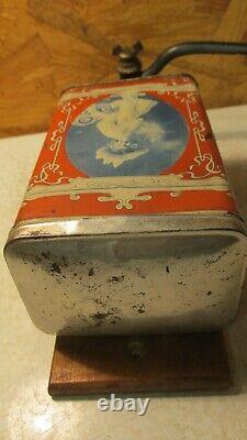 Antique Wrightsville Hardware American Beauty Coffee Mill