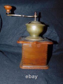 Antique Zassenhaus Coffee Grinder 6 Wide 10.50 Tall