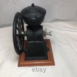 Antique cast iron Single Wheel MANUAL coffee grinder vintage Black Beautiful