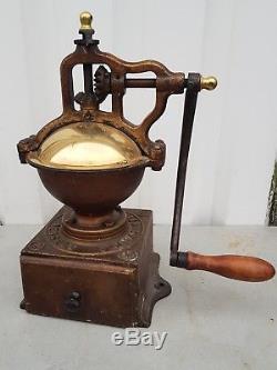 Antique no 2 cast iron Peugeot Coffee Grinder. In Original condition