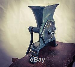 Antique no. 3 Coffee Grinder Blue Gold Mill Moulin Molinillo Cafe kaffeemuehle