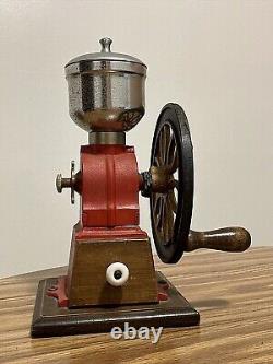 Battlefield Coffee Grinder Antiques Metal Wood Single Wheel Manual Vintage Red