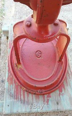 Beautiful Red Cast Iron 1887 FAIRBANKS, MORSE & Co 2 Wheel Coffee Grinder VVG