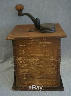 Coffee Grinder CHALLENGE FAST GRINDER No. 1080 Paper Label Antique Wooden