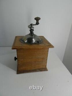 French Vintage Antique Peugeot Freres Coffee Grinder (20)