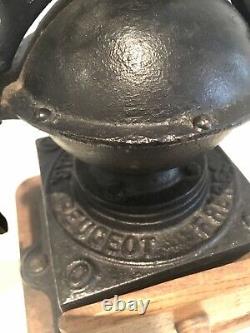 GRINDER COFFEE PEUGEOT FRERES BREVETES S. G. D. G VINTAGE Circa 1855 A0 Very Rare