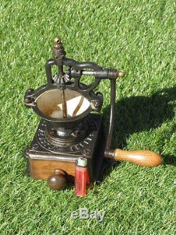 Grinder antique RETRO Coffee iron peugeot old crank Kaffee caffè machine MILL