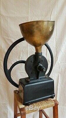 Huge Antique Industrial Balance Wheel Coffee Grinder Emmericher Maschinenfabrik