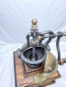 ITALIAN Caffé Coffee Grinder Vintage