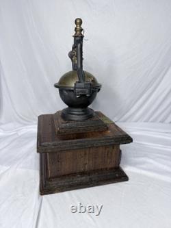 ITALIAN Caffé Coffee Grinder Vintage
