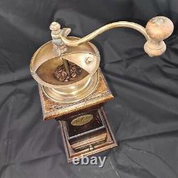 ITALIAN Caffé Coffee Grinder Vintage Mill Moulin Cafe Molinillo Kaffeemuehle