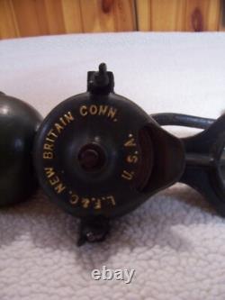Landers, Frary & Clark #01 Clamp on Coffee Grinder/Very good cond. /Orig. Paint