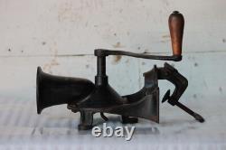 Old Vintage Antique Rare Coffee Hand Grinder No. 3 Made in London