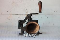 Old Vintage Antique Rare Coffee Hand Grinder No. 3 Made in London