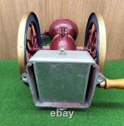 PROGRESSO Manual Coffee Grinder Antique Hand Crank Mill Junk Broken Brazil