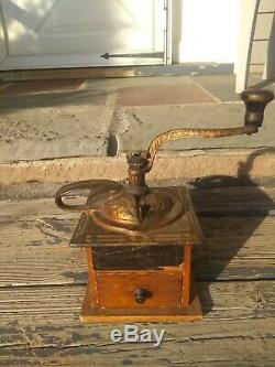 RARE ANTIQUE King NO 930 COFFEE MILL GRINDER ARCADE MFG CO