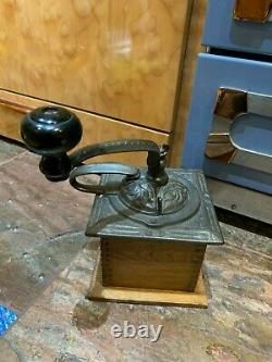 RARE ANTIQUE King NO 930 COFFEE MILL GRINDER ARCADE MFG CO