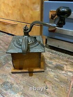 RARE ANTIQUE King NO 930 COFFEE MILL GRINDER ARCADE MFG CO