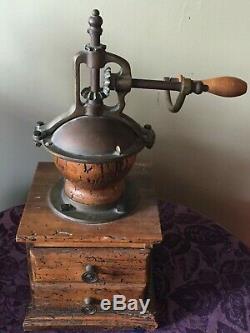 RARE ANTIQUE LARGE MANUAL COFFEE GRINDER With 2 DRAWERS CRANKS