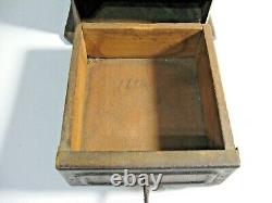 RARE Vintage100 % OLD metal Table Box Coffee mill Grinder ANTIQUE PEUGEOT FRERES