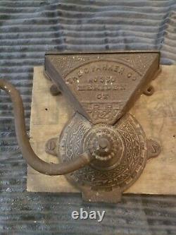 Rare Antique C Parker Co. No 350 Wall Mount Cast Iron Coffee Grinder With Lid