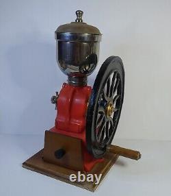 Rare Complete Vintage Cast Iron Single Wheel Manual Coffee Grinder Red/wood