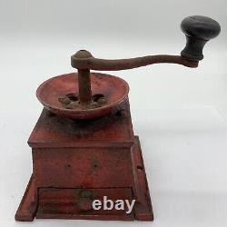 Rare antique T & C CLARK & Co cast iron coffee grinder mill made in England
