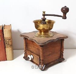 Rustic wood spice coffee grinder Antique primitive