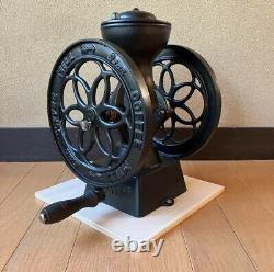 STAR COFFEE MILL Antique Vintege Cast Iron Coffee Grinder Mill Rare Repainted