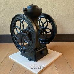 STAR COFFEE MILL Antique Vintege Cast Iron Coffee Grinder Mill Rare Repainted