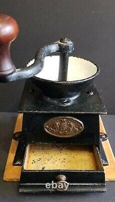 T & C CLARK & Co Improved cast iron coffee grinder mill England Rare Antique