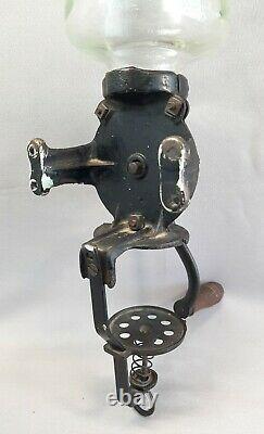 VINTAGE ARCADE CRYSTAL NO 3 COFFEE GRINDER WALL MOUNT CAST IRON With ORIG GLASS