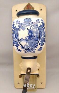 VINTAGE DeVe HOLLAND BLUE DELFT WINDMILL WALL MOUNT COFFEE GRINDER MILL