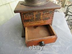VINTAGE ORIGINAL 1880's SIMMONS HARDWARE CO. AUNT NANCY COFFEE MILL / BOX MILL