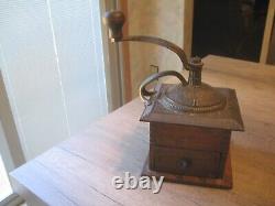 Vintage 100 Years Old DOVETAIL Coffee Grinder Top Crank Handle Mill Cast Iron