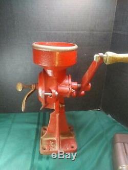 Vintage 2MB Cast Iron Hand Crank Grain Wheat Corn Coffee Grist Mill Grinder USA